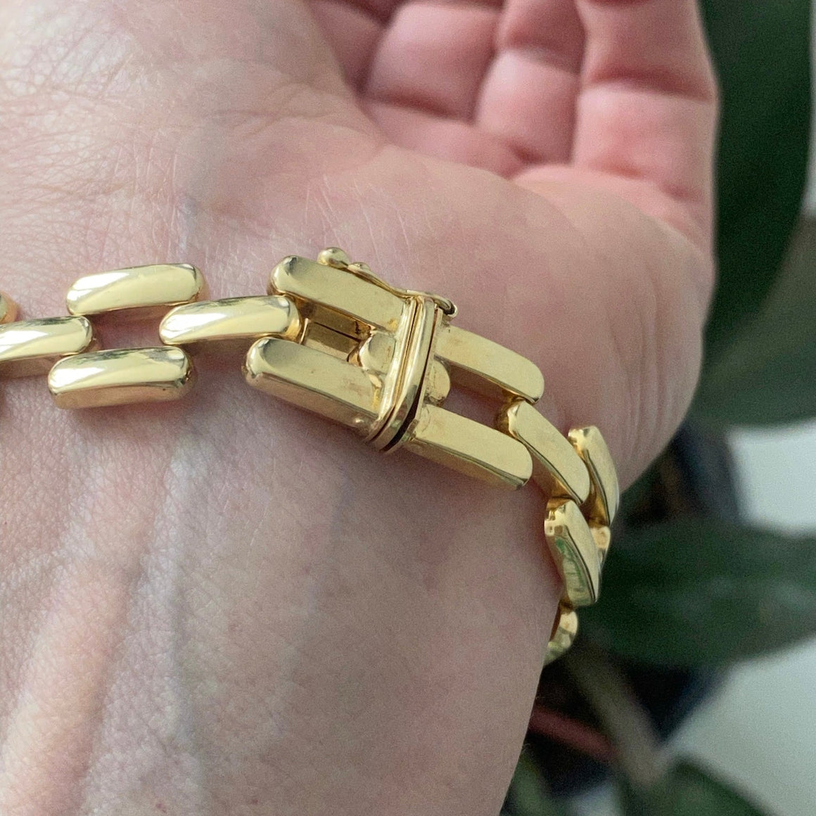 14k Yellow Gold Large Cat / Panther Link Bracelet (Italy) - A&V Pawn